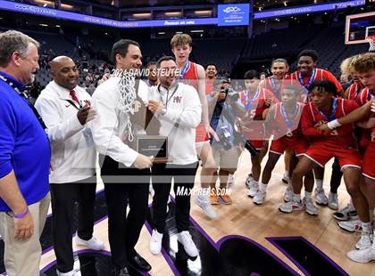 Thumbnail 1 in Harvard-Westlake vs. Salesian College Preparatory (CIF State Open Div. Final) photogallery.