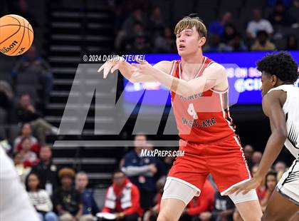 Thumbnail 2 in Harvard-Westlake vs. Salesian College Preparatory (CIF State Open Div. Final) photogallery.