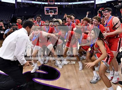 Thumbnail 1 in Harvard-Westlake vs. Salesian College Preparatory (CIF State Open Div. Final) photogallery.