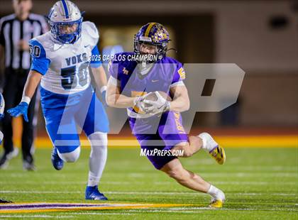 Thumbnail 2 in Lanier @ Liberty Hill (UIL 5A Division 2 Football Bi-District) photogallery.