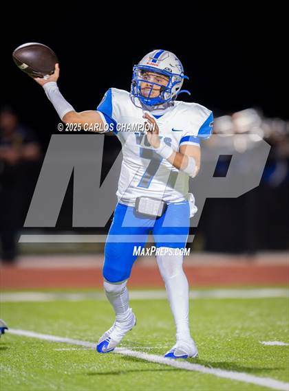 Thumbnail 3 in Lanier @ Liberty Hill (UIL 5A Division 2 Football Bi-District) photogallery.