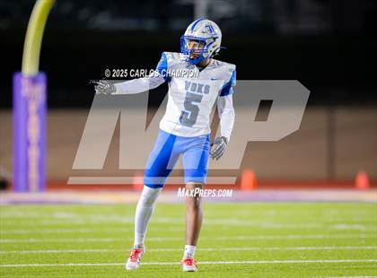 Thumbnail 2 in Lanier @ Liberty Hill (UIL 5A Division 2 Football Bi-District) photogallery.