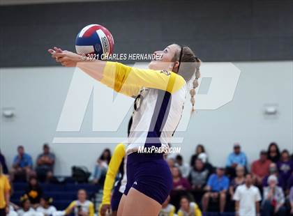 Thumbnail 3 in Burton vs. Granger (UIL 2A Bi-District Playoff) photogallery.