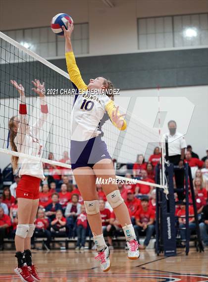 Thumbnail 1 in Burton vs. Granger (UIL 2A Bi-District Playoff) photogallery.