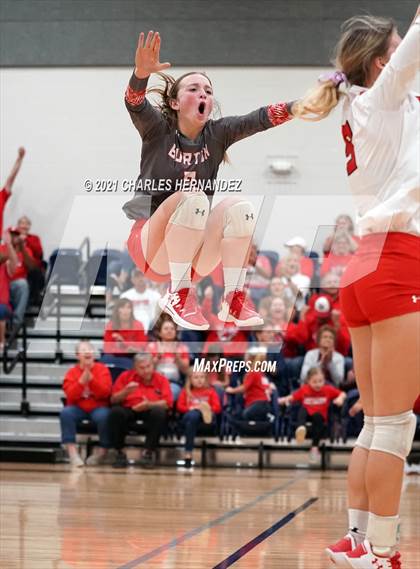 Thumbnail 2 in Burton vs. Granger (UIL 2A Bi-District Playoff) photogallery.