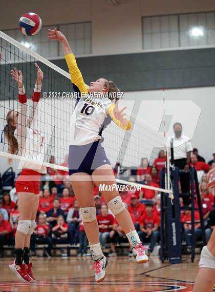 Thumbnail 2 in Burton vs. Granger (UIL 2A Bi-District Playoff) photogallery.