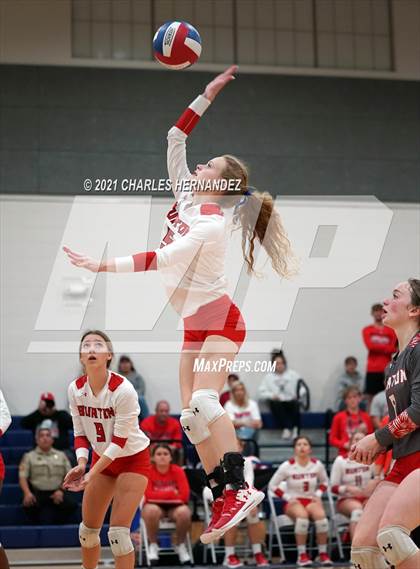 Thumbnail 1 in Burton vs. Granger (UIL 2A Bi-District Playoff) photogallery.