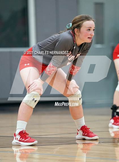 Thumbnail 1 in Burton vs. Granger (UIL 2A Bi-District Playoff) photogallery.