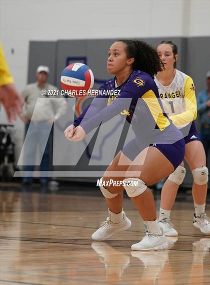Thumbnail 1 in Burton vs. Granger (UIL 2A Bi-District Playoff) photogallery.