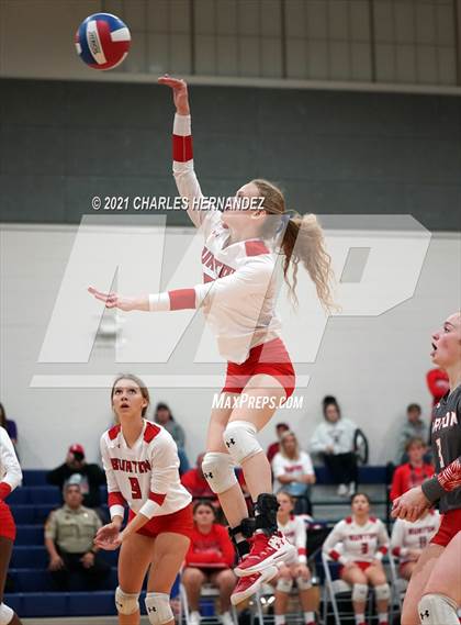 Thumbnail 2 in Burton vs. Granger (UIL 2A Bi-District Playoff) photogallery.