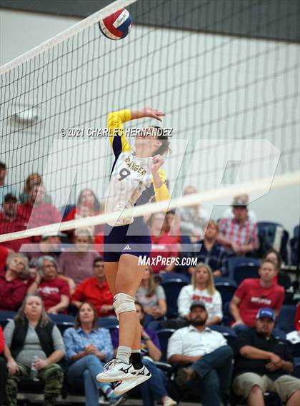 Thumbnail 1 in Burton vs. Granger (UIL 2A Bi-District Playoff) photogallery.