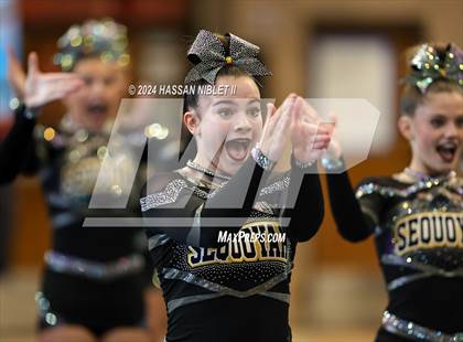 Thumbnail 3 in Buc Bash (Sequoyah Varsity) photogallery.