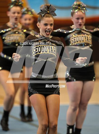 Thumbnail 3 in Buc Bash (Sequoyah Varsity) photogallery.