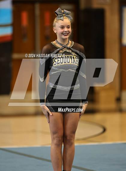 Thumbnail 3 in Buc Bash (Sequoyah Varsity) photogallery.
