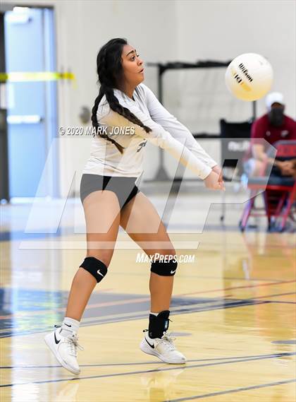 Thumbnail 2 in Anthem Prep vs. Mogollon (AIA 1A Semifinal) photogallery.