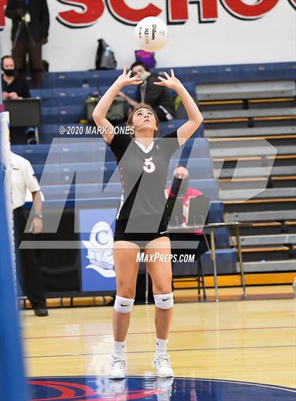 Thumbnail 1 in Anthem Prep vs. Mogollon (AIA 1A Semifinal) photogallery.