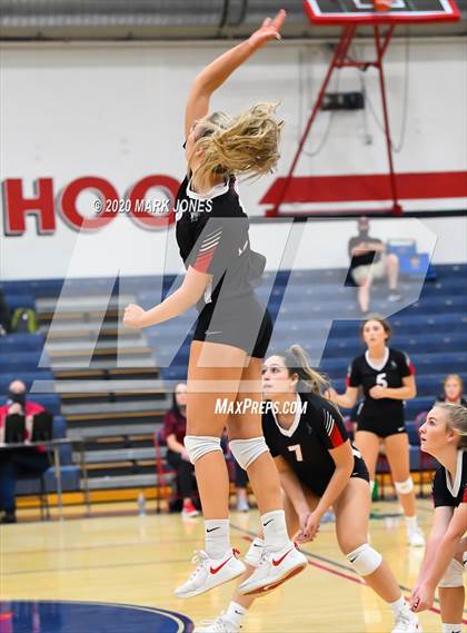 Thumbnail 2 in Anthem Prep vs. Mogollon (AIA 1A Semifinal) photogallery.