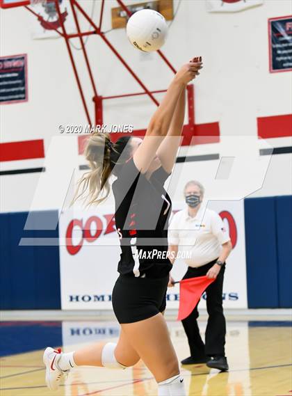 Thumbnail 2 in Anthem Prep vs. Mogollon (AIA 1A Semifinal) photogallery.