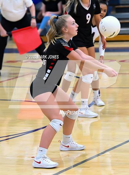 Thumbnail 3 in Anthem Prep vs. Mogollon (AIA 1A Semifinal) photogallery.