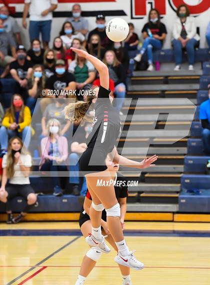 Thumbnail 3 in Anthem Prep vs. Mogollon (AIA 1A Semifinal) photogallery.