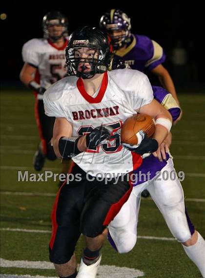 Thumbnail 3 in Karns City vs. Brockway photogallery.