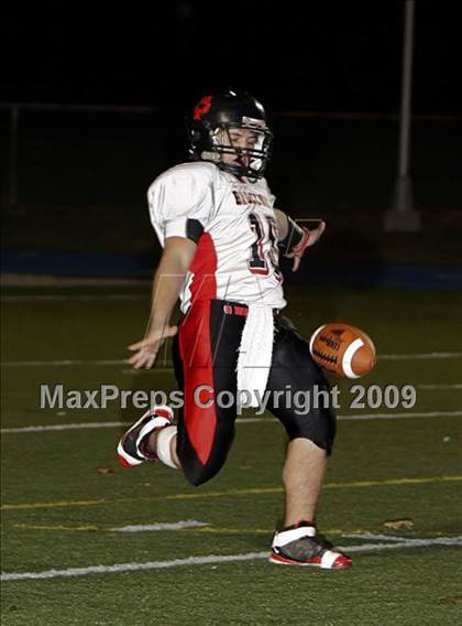 Thumbnail 3 in Karns City vs. Brockway photogallery.