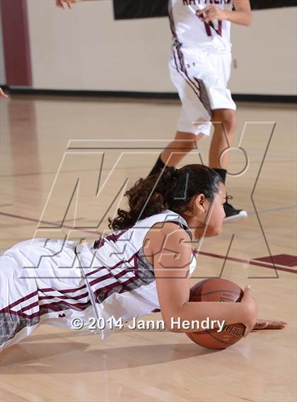 Thumbnail 3 in Hesperia Christian vs. Rancho Mirage (MaxPreps Holiday Classic) photogallery.