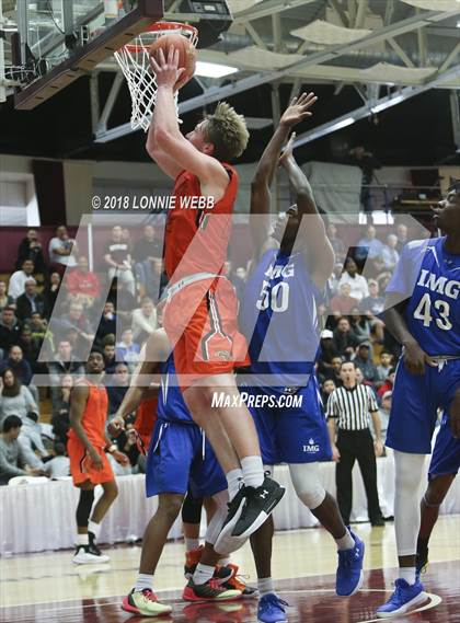 Thumbnail 1 in Vermont Academy vs. IMG Academy (Spalding Hoophall Classic) photogallery.