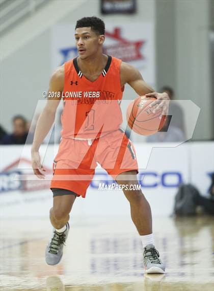 Thumbnail 2 in Vermont Academy vs. IMG Academy (Spalding Hoophall Classic) photogallery.