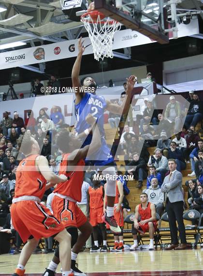 Thumbnail 3 in Vermont Academy vs. IMG Academy (Spalding Hoophall Classic) photogallery.