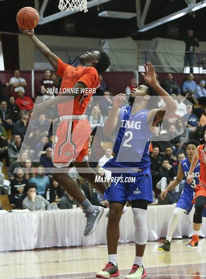Thumbnail 2 in Vermont Academy vs. IMG Academy (Spalding Hoophall Classic) photogallery.