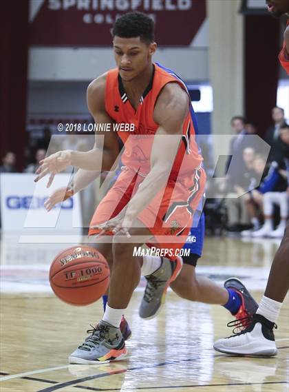 Thumbnail 3 in Vermont Academy vs. IMG Academy (Spalding Hoophall Classic) photogallery.