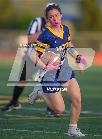 Thumbnail 3 in Fairport @ Victor photogallery.