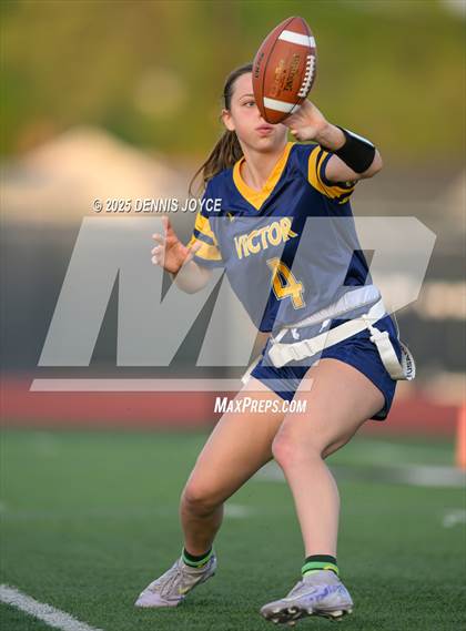 Thumbnail 2 in Fairport @ Victor photogallery.
