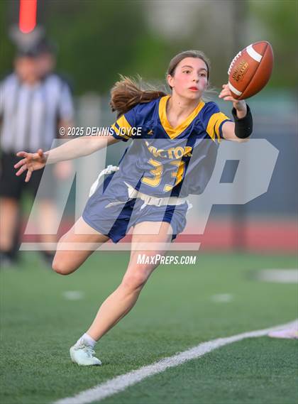 Thumbnail 2 in Fairport @ Victor photogallery.