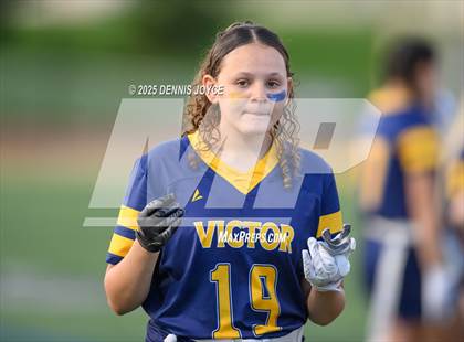Thumbnail 3 in Fairport @ Victor photogallery.