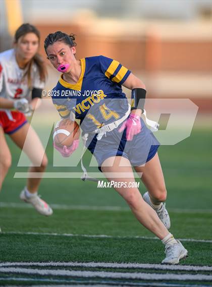 Thumbnail 2 in Fairport @ Victor photogallery.