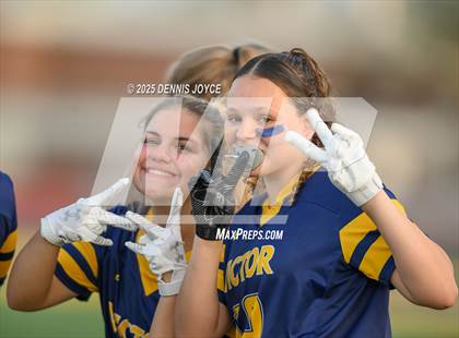 Thumbnail 2 in Fairport @ Victor photogallery.
