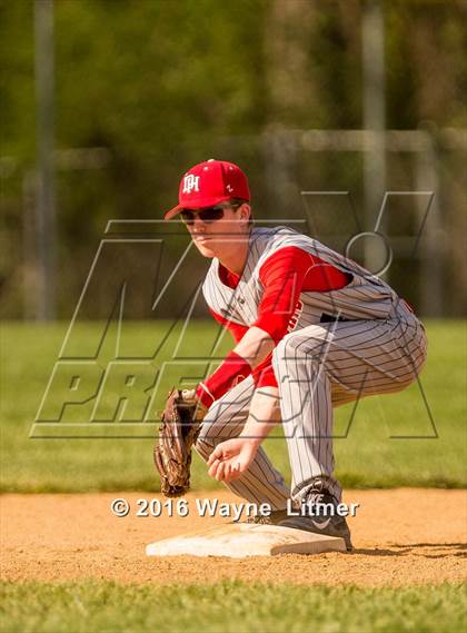 Thumbnail 2 in Dixie @ Lloyd photogallery.