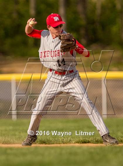 Thumbnail 3 in Dixie @ Lloyd photogallery.