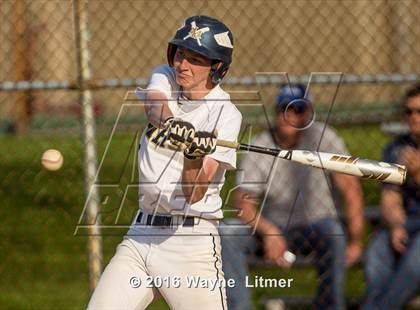 Thumbnail 1 in Dixie @ Lloyd photogallery.