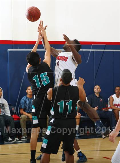 Thumbnail 2 in Contreras @ Bellarmine-Jefferson (Bell-Jeff Holiday Classic) photogallery.
