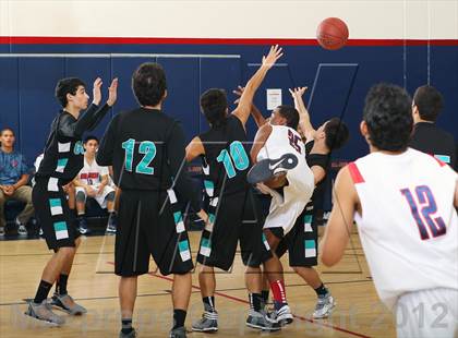 Thumbnail 2 in Contreras @ Bellarmine-Jefferson (Bell-Jeff Holiday Classic) photogallery.
