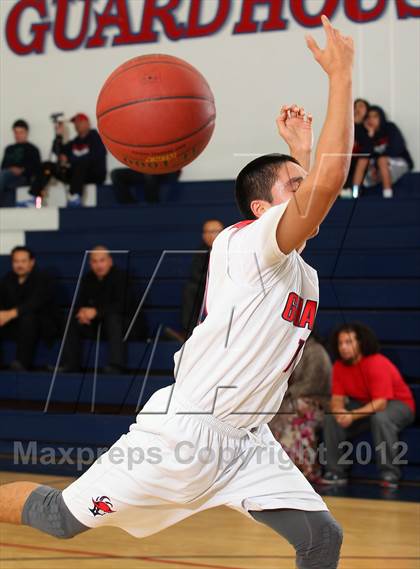 Thumbnail 1 in Contreras @ Bellarmine-Jefferson (Bell-Jeff Holiday Classic) photogallery.