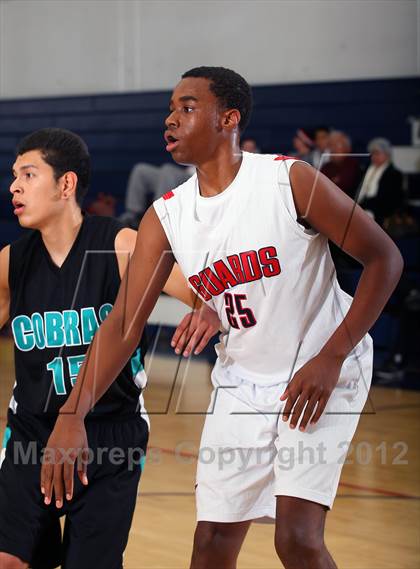 Thumbnail 2 in Contreras @ Bellarmine-Jefferson (Bell-Jeff Holiday Classic) photogallery.