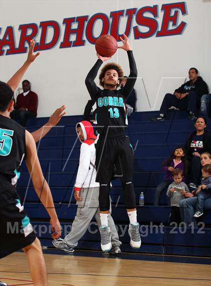 Thumbnail 2 in Contreras @ Bellarmine-Jefferson (Bell-Jeff Holiday Classic) photogallery.
