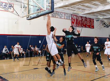 Thumbnail 3 in Contreras @ Bellarmine-Jefferson (Bell-Jeff Holiday Classic) photogallery.
