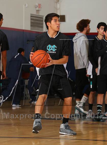 Thumbnail 1 in Contreras @ Bellarmine-Jefferson (Bell-Jeff Holiday Classic) photogallery.