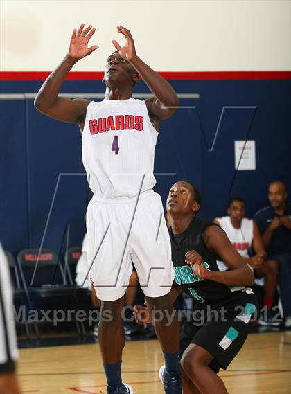 Thumbnail 3 in Contreras @ Bellarmine-Jefferson (Bell-Jeff Holiday Classic) photogallery.