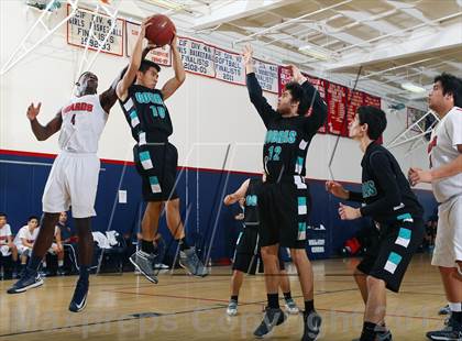 Thumbnail 2 in Contreras @ Bellarmine-Jefferson (Bell-Jeff Holiday Classic) photogallery.